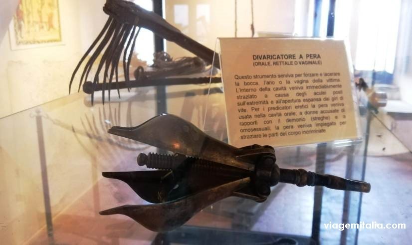 Pera vaginal. Instrumento de tortura na Idade Média